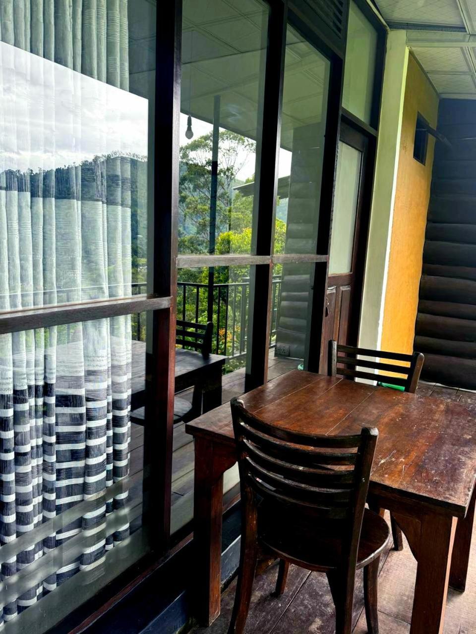 Chanidu Ella Inn Exterior foto